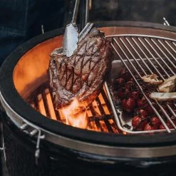 Demi Grille Fonte CLASSIC - Monolith* -Foyer Extérieur Pour Barbecue demi grille fonte classic monolith 4260444582173 2