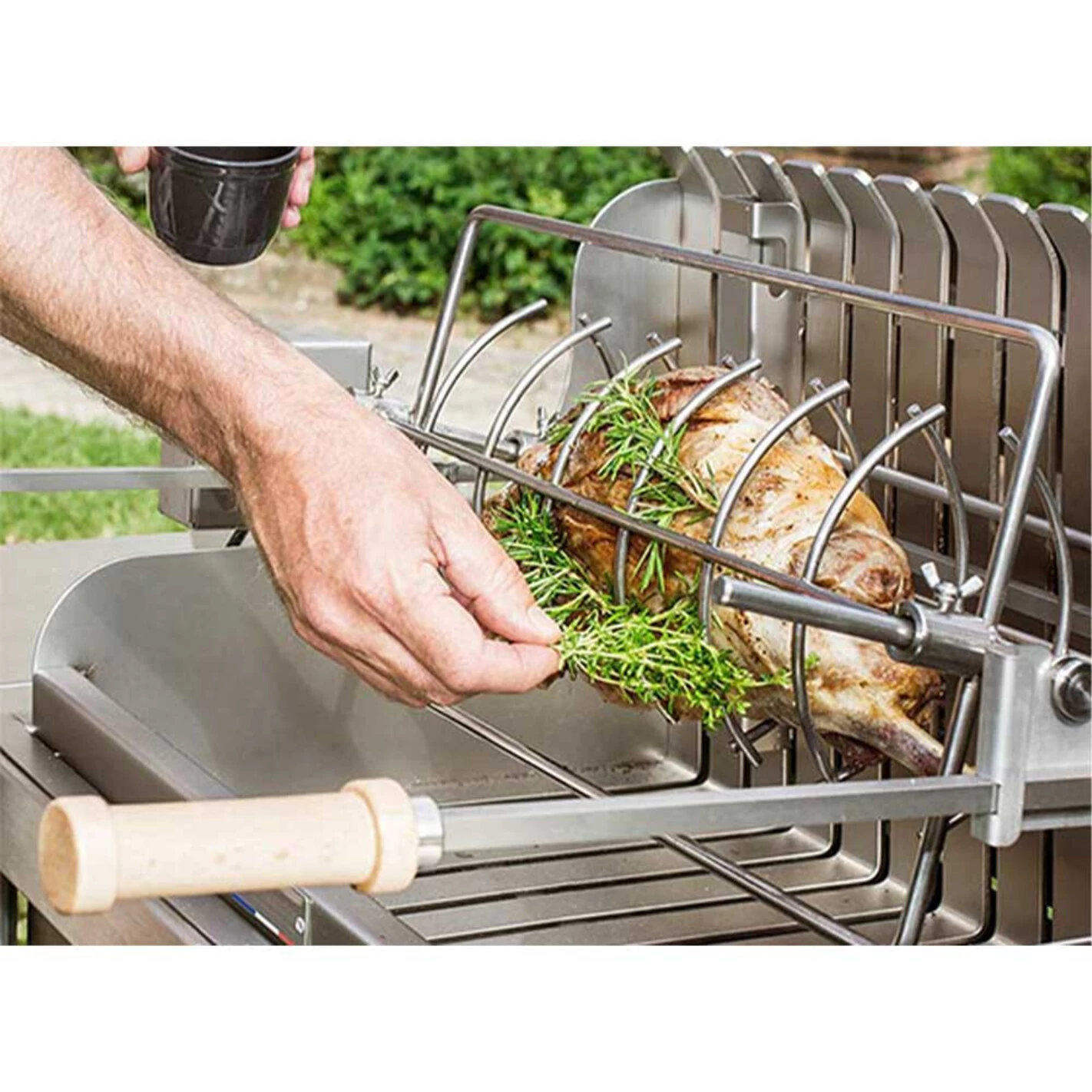 Barbecue Charbon Irissarry Inox + Tournebroche - Le Marquier 3 Barbecue Charbon Irissarry Inox + Tournebroche - Le Marquier – Image 3