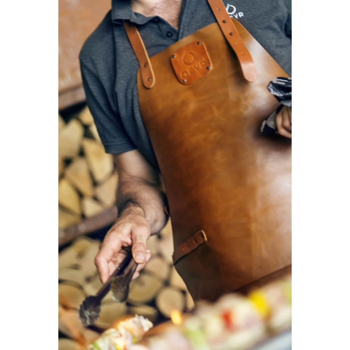 Tablier Barbecue En Cuir Brun - Ofyr 2 Tablier Barbecue En Cuir Brun - Ofyr – Image 2